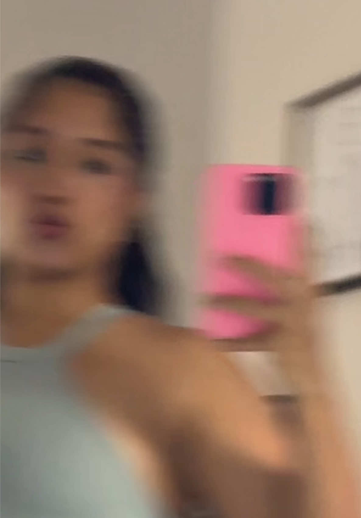 TikTok post by @jufenys for MASKERT. Caption reads: #foryoupage @MASKERT GIRL.