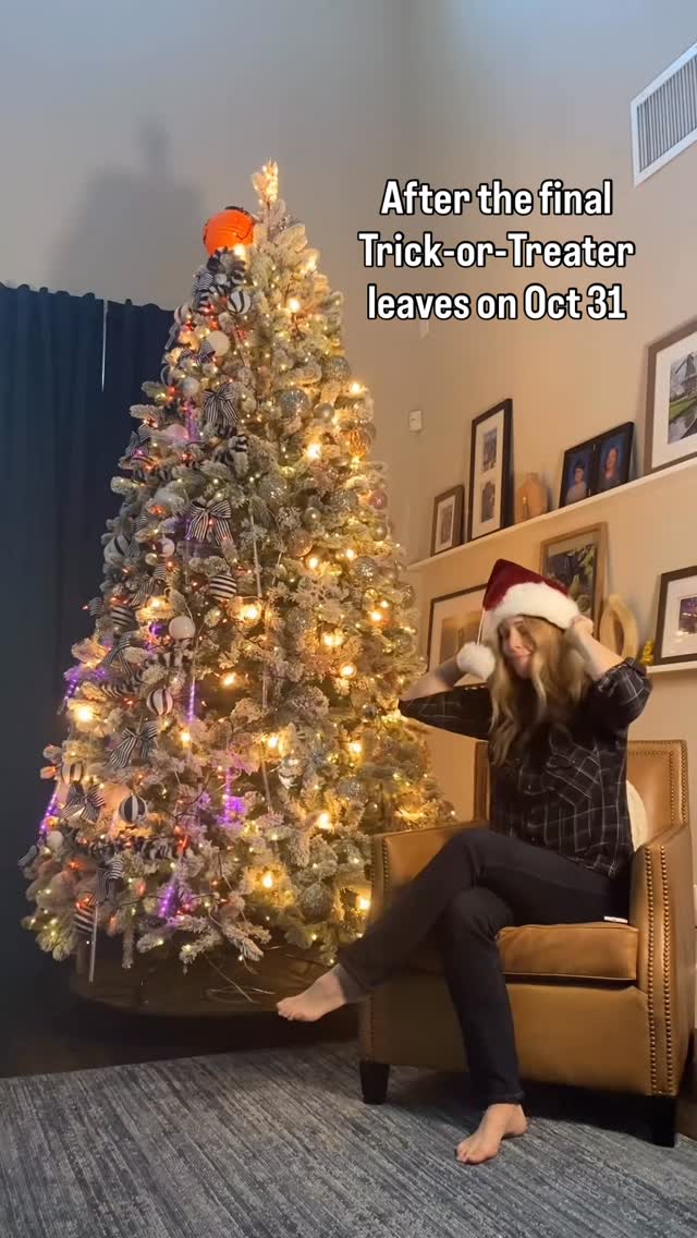 Instagram post by @kbcreativecorner for King of Christmas. Caption reads: All ready! #holidaydecor #nov1 #kingofchristmas....