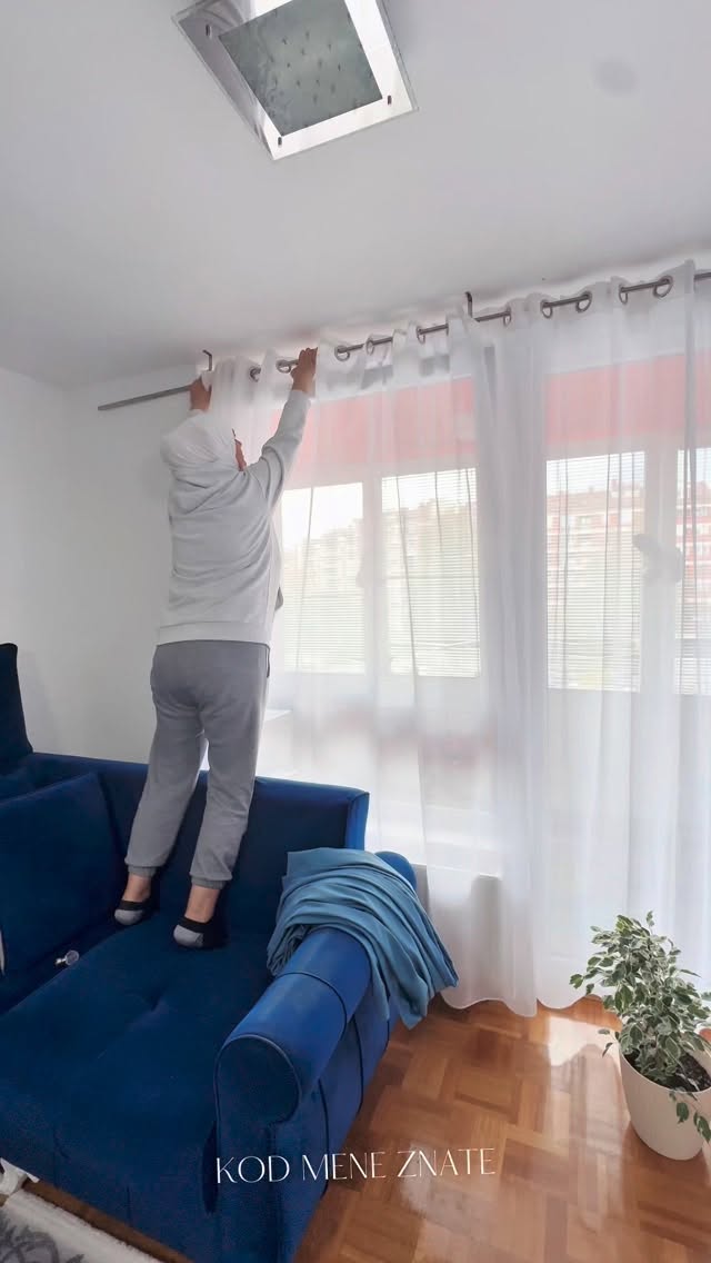 Instagram post by @uobicajena.zena for Lenor. Caption reads: Nema boljeg osjećaja nego kad djeca uđu i kažu:
....