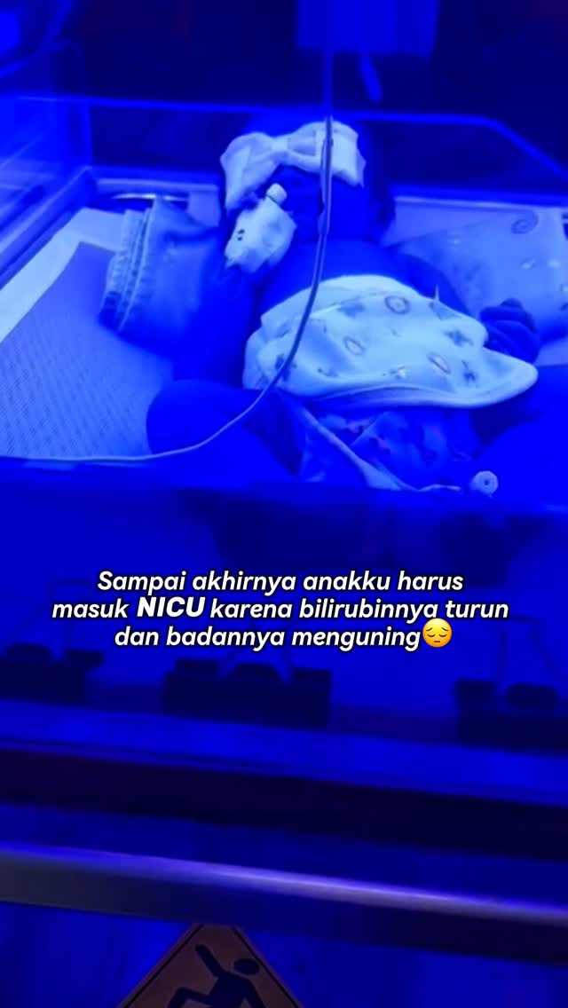Instagram post by @cindytriar_ for Mom Uung. Caption reads: [...] keluar setelah terapi dan minum asbos....