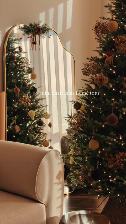 Instagram post by @neutral_homebody for etsy. Caption reads: mini christmas home tour ✨🎄

🔗 Follow & Comment....