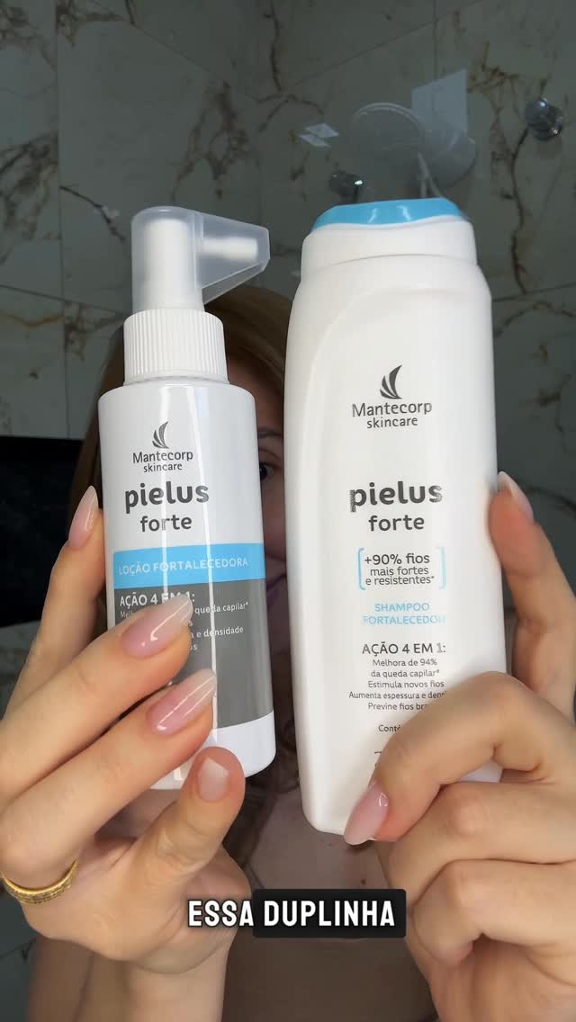 Instagram post by @nati.soaress for Mantecorp Skincare. Caption reads: ✨ O novo shampoo e loção Pielus forte de....