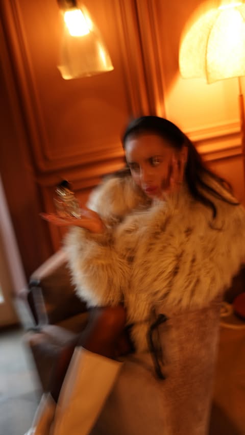 Instagram post by @bravve for Miu Miu. Caption reads: Miutine Yes please 🌪️

Miutine łączy chypre z....