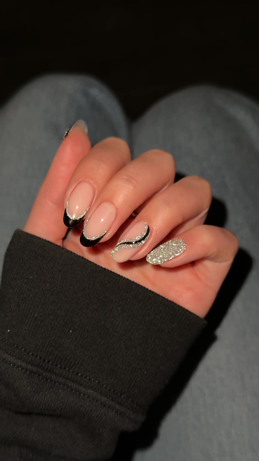 TikTok post by @heluviee for Apres Nail. Caption reads: reflective glitter,, a must for new year’s eve....