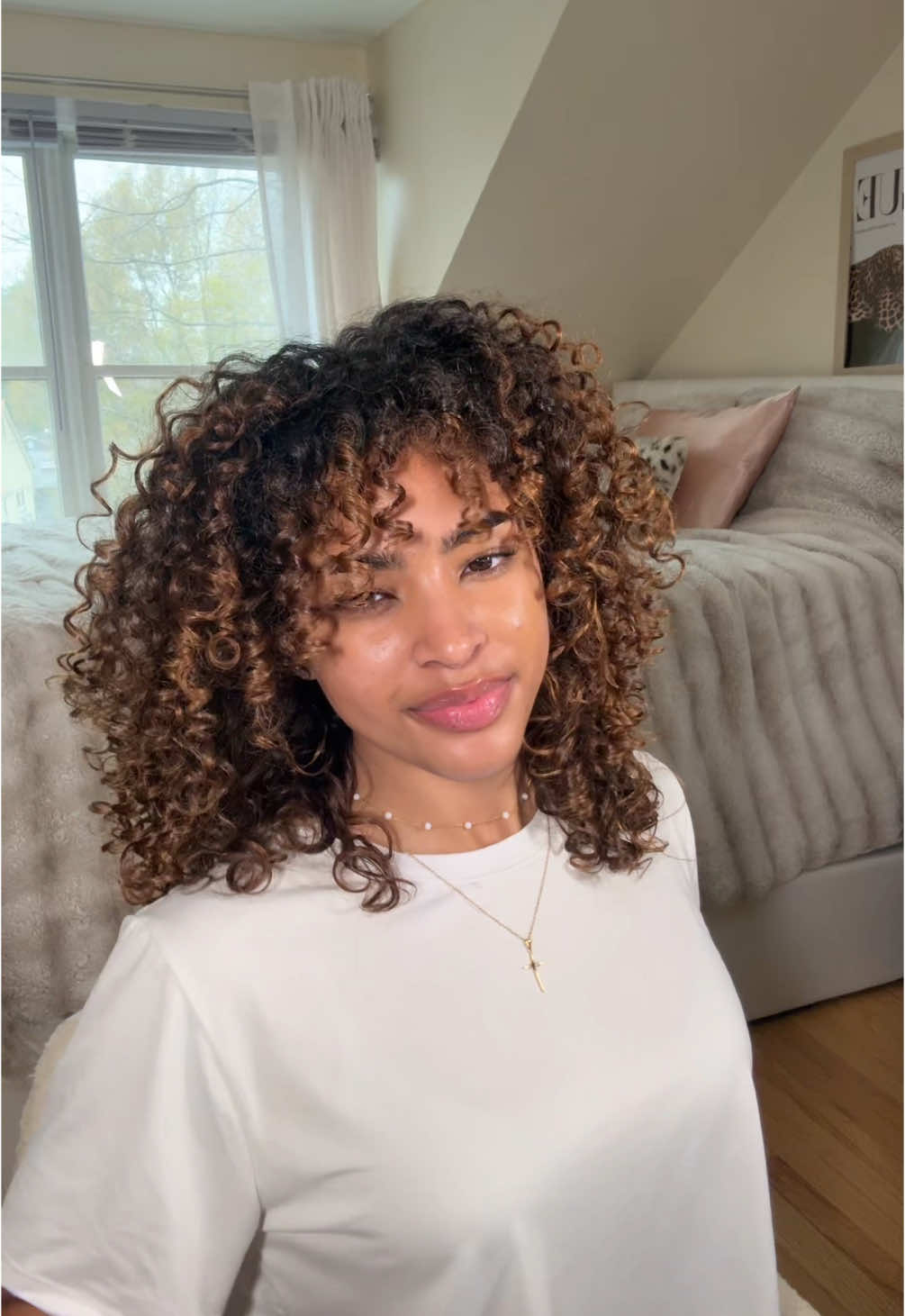 TikTok post by @ashtinsanchezz for BounceCurl. Caption reads: [...] successful wash days has always been....