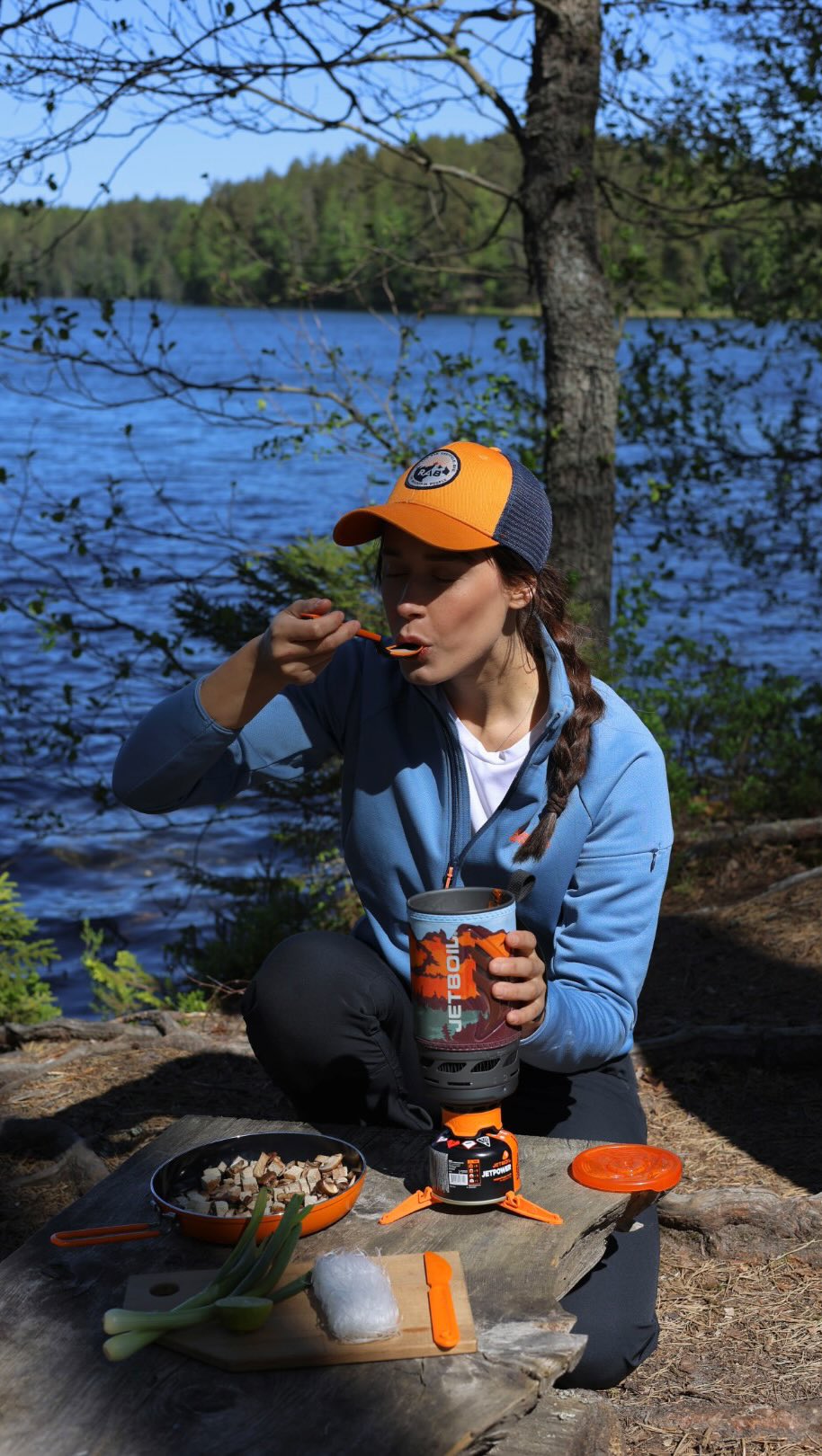 Instagram post by @retki.riikka for Jetboil. Caption reads: EDIT// arvonta päättynyt. MAINOS & ARVONTA |....