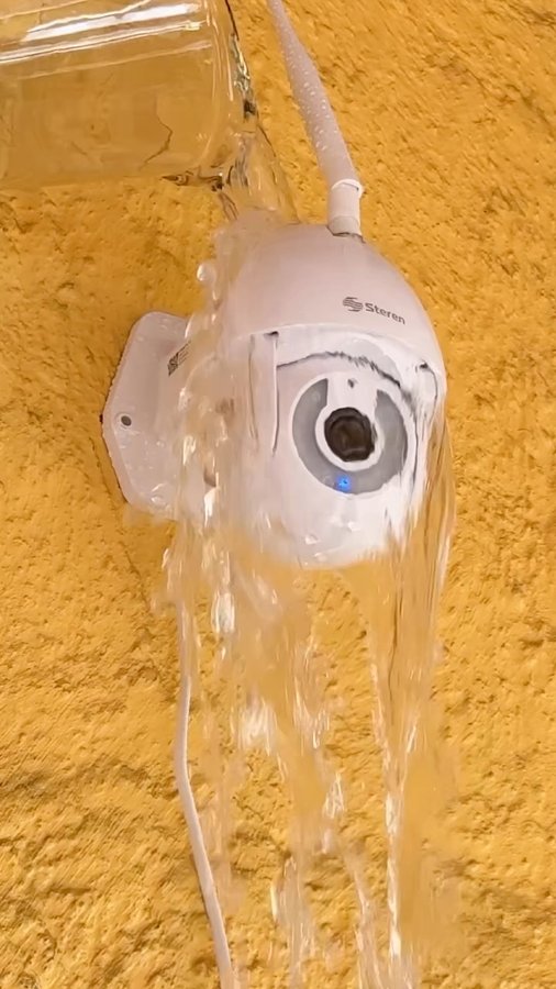 Instagram post by @soycharlygalleta for Steren. Caption reads: [...] necesitas para tu casa 😮‍💨 @steren.oficial....