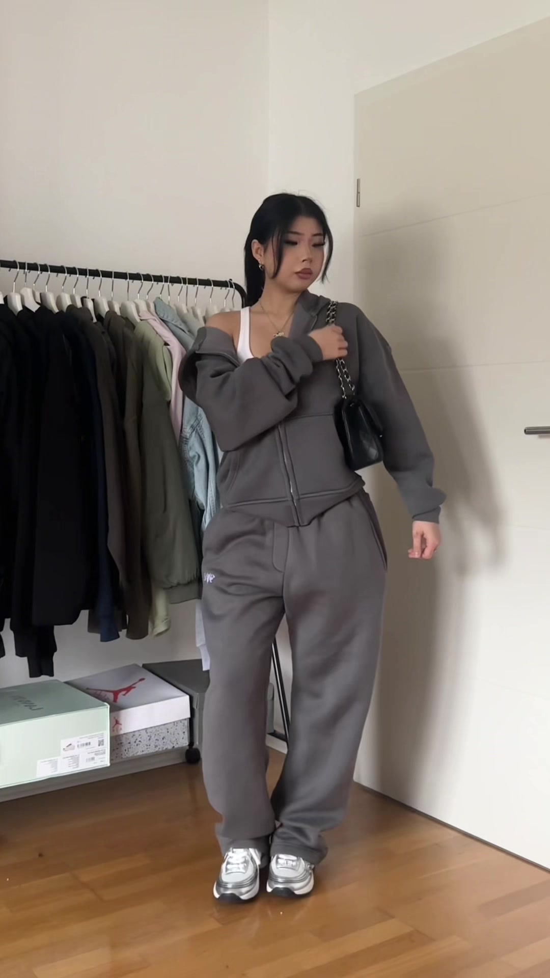 TikTok post by @849meli for 45KEYS. Caption reads: Anzeige | @45KEYS #outfit #fyfyfy #outfitideas....