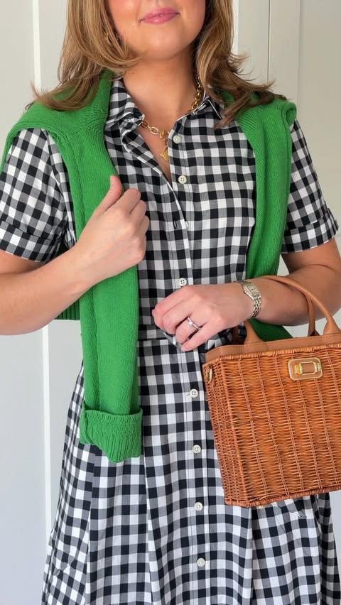 Instagram post by @louisemontgomeryblog for Talbots. Caption reads: [...] for spring & where to wear them from....