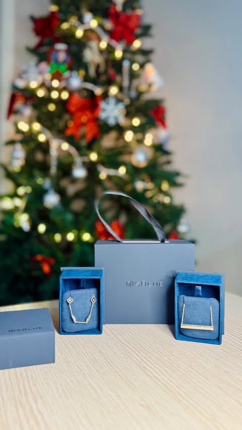 Instagram post by @buketinamerica for MSBLUE. Caption reads: Feeling obsessed with these MSBLUE pieces ✨
I love....