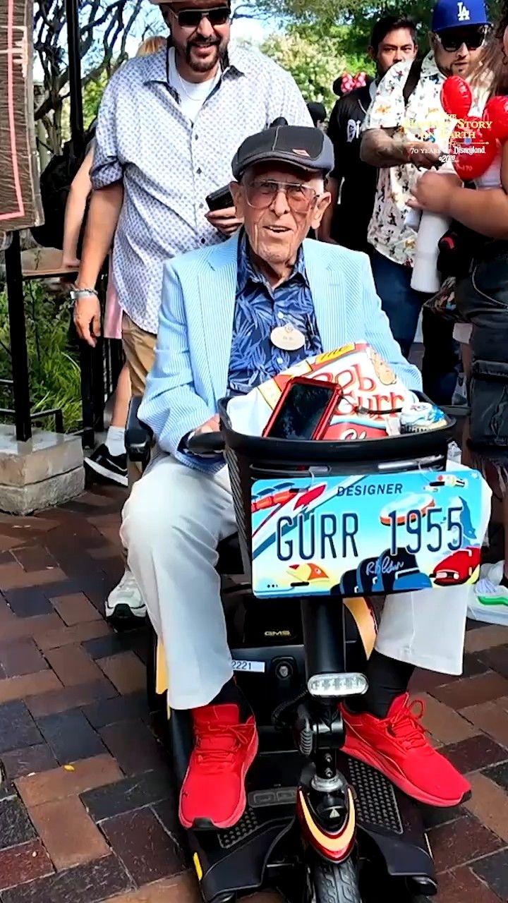 Instagram post by @bobgurrofficial for Disney Parks. Caption reads: “There’s a joy in watching people give back the....