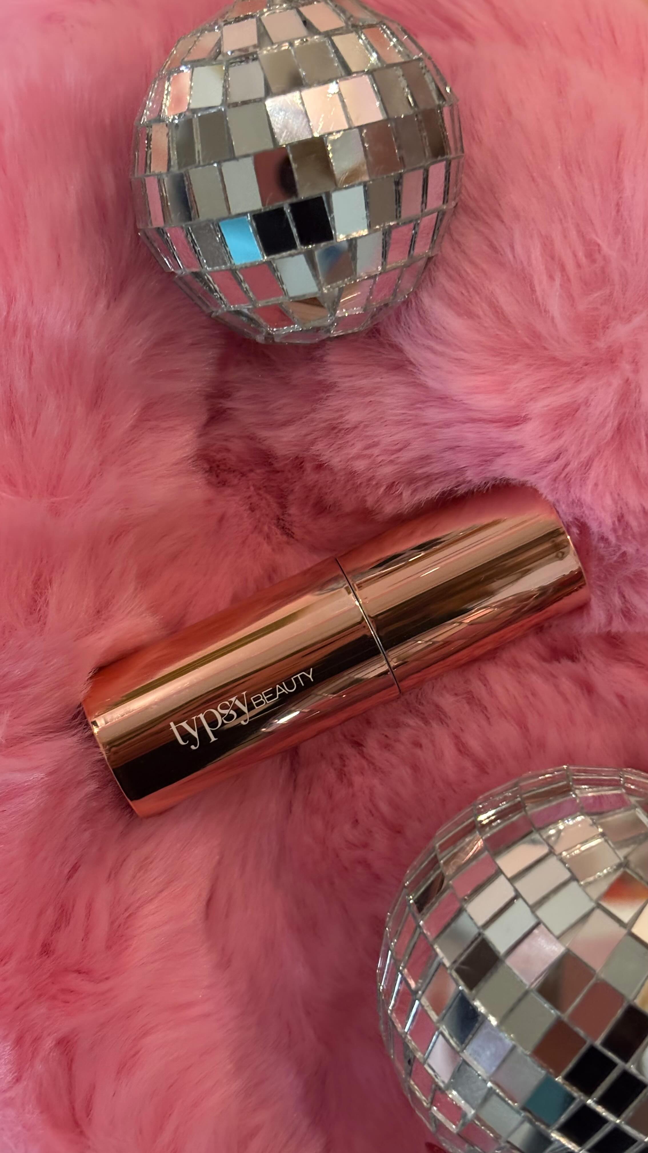 Instagram post by @n4vcam for Typsy Beauty. Caption reads: I love you @typsybeauty 🎀
.
.
#ad #sponsored.