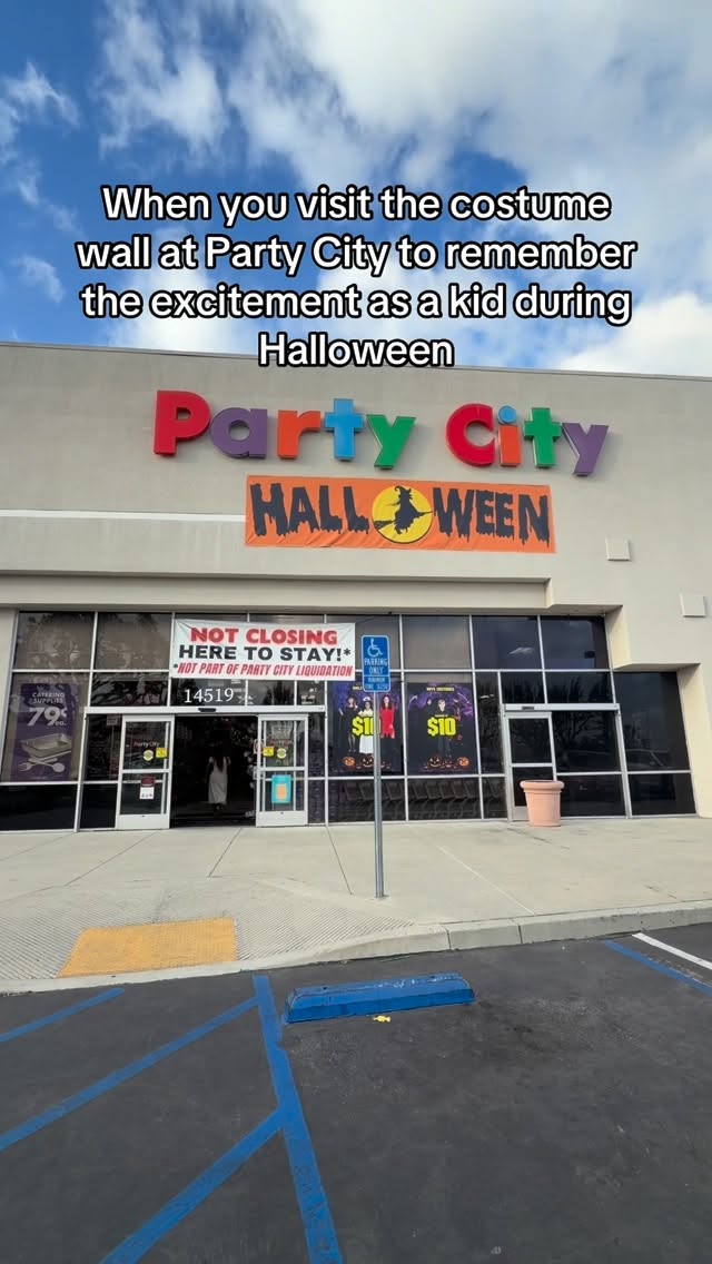 Instagram post by @thenostalgiclatino for Party City. Caption reads: Always on Halloween week @partycity 🎃 #nostalgia....
