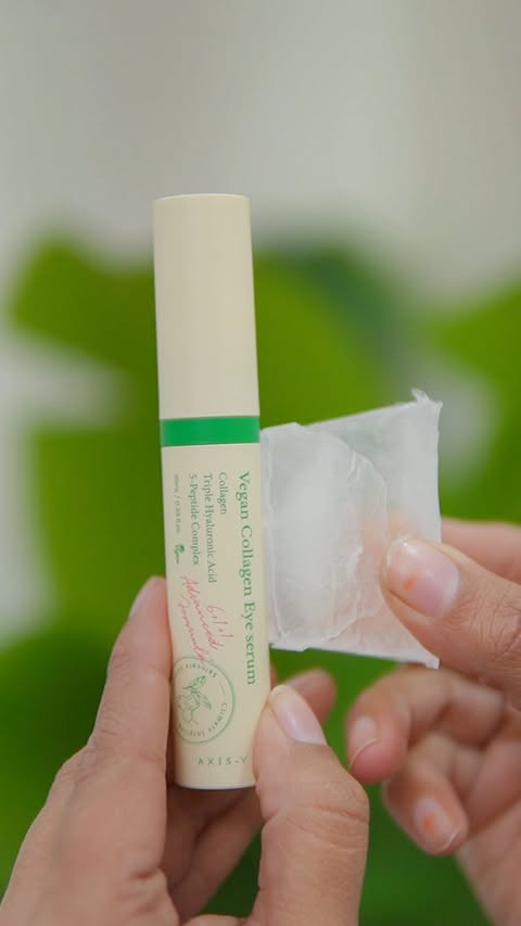 Instagram post by @chadha_alisha for Axis-y. Caption reads: axisy_official ✨ vegan collagen eye serum [...].