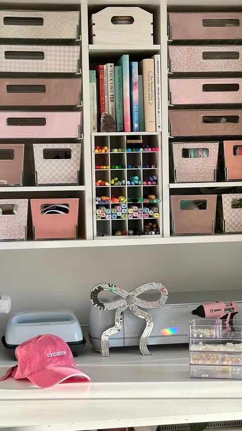 Instagram post by @createwithdesi for Create Room. Caption reads: A new season calls for new tote covers! 💞 PINK 💕....