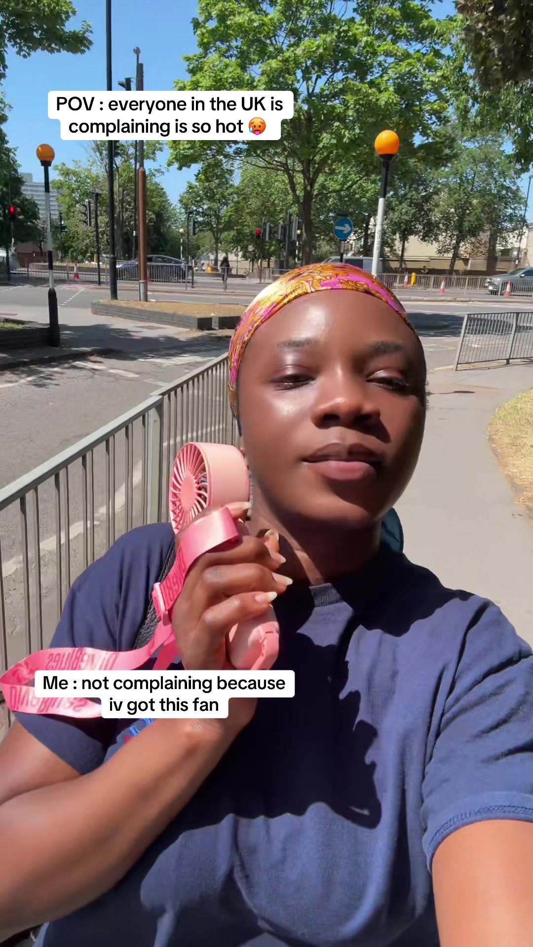 TikTok post by @luikitaana for Ocoopa. Caption reads: [...] the sun ☀️ with ma portable fan from @Ocoopa.