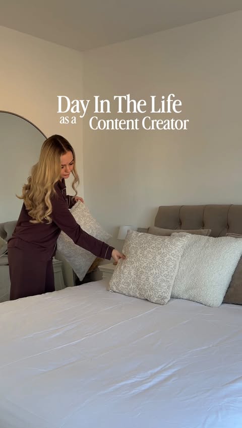 Instagram post by @sophieannestyles_ for Tatcha. Caption reads: If you’re curious what a day in the life as a....