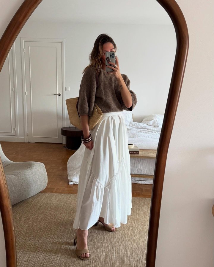 Instagram post by @camilleclnt for VANESSA BRUNO. Caption reads: spring pictures 🤍

collaboration commerciale -....