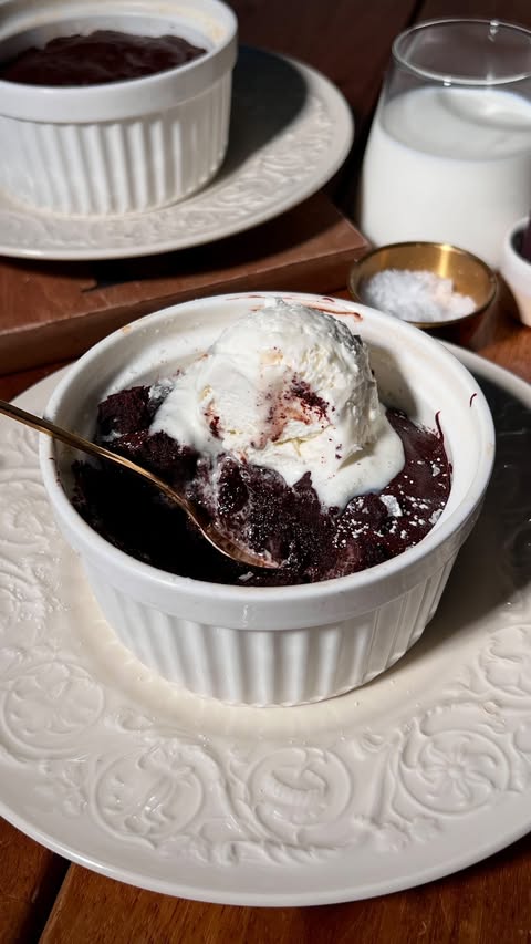 Instagram post by @wellmadebykiley for Hu Kitchen. Caption reads: [...] is beyond decadent and rich thanks to....