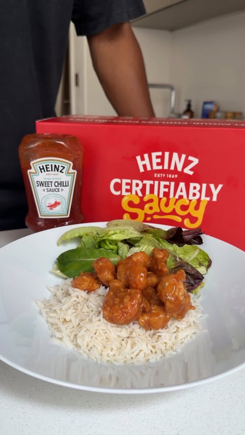 Instagram post by @foodyfella_ for Heinz. Caption reads: Ad 12 different sauces available in the @heinz_uk....