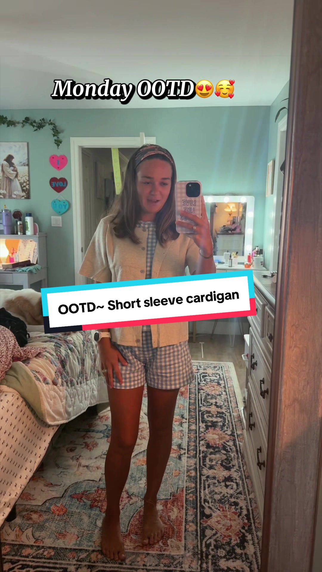 TikTok post by @keely_perry for Uaneo. Caption reads: [...] #grwm #agegapcouple #shortsleevecardigan....