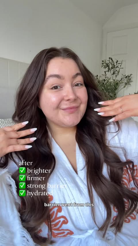Instagram post by @shannon.futcher for Elizabeth Arden. Caption reads: [...] on Retinol... 🫧 ad introducing....