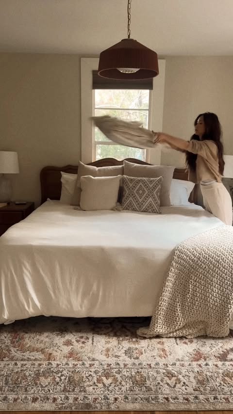 Instagram post by @bianca_tortorici for Coyuchi. Caption reads: [...] a responsible adult was new sheets.....