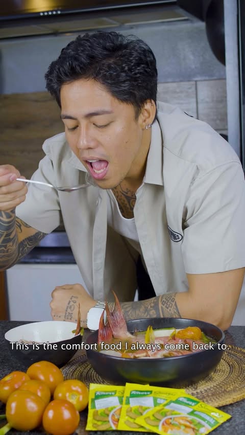 Instagram post by @chad_penkian for Knorr Philippines. Caption reads: Fresh Lapu-Lapu + fresh vegetables + Knorr....