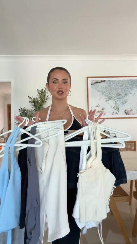 Instagram post by @isabelvella for Vinted. Caption reads: My wardrobe is now live! Shop on @vinted it’s....