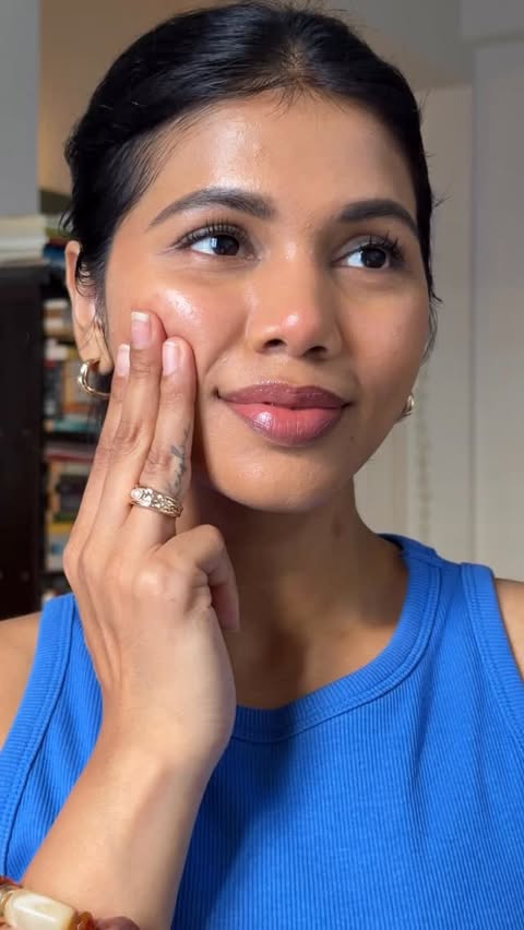 Instagram post by @divya_narni_ for Vaseline. Caption reads: A HUGE tub of moisturiser under ₹300? 👀

10x....