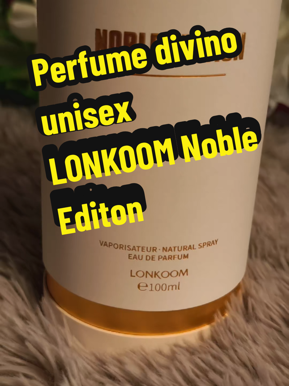 TikTok post by @angela5112025 for LONKOOM.ES. Caption reads: [...] #regaloscreativos #tiktokshopviral....