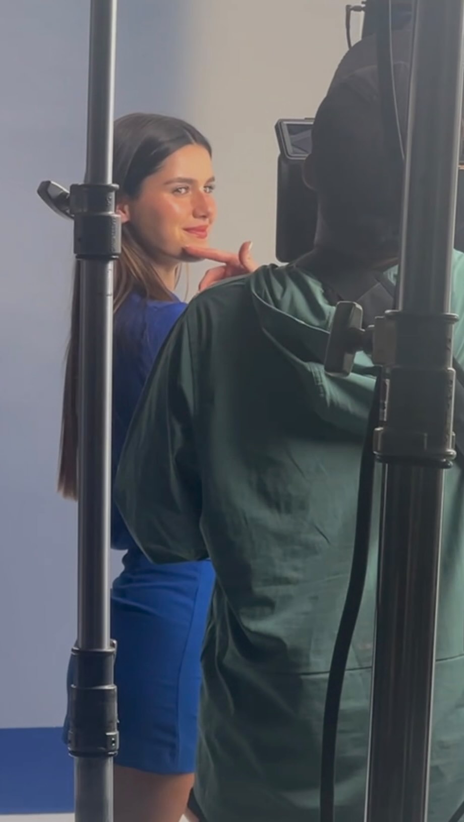 Instagram post by @karena_flores for CeraVe MX. Caption reads: Nuestra piel exige y @ceravemx responde con la....