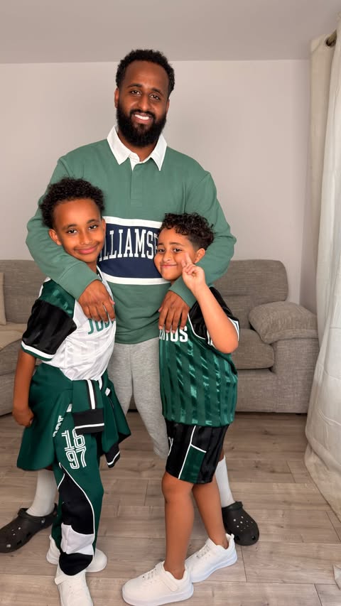Instagram post by @abzthedad for Primark. Caption reads: [...] 😂⚽️ AD Styled them in the new @primark x....