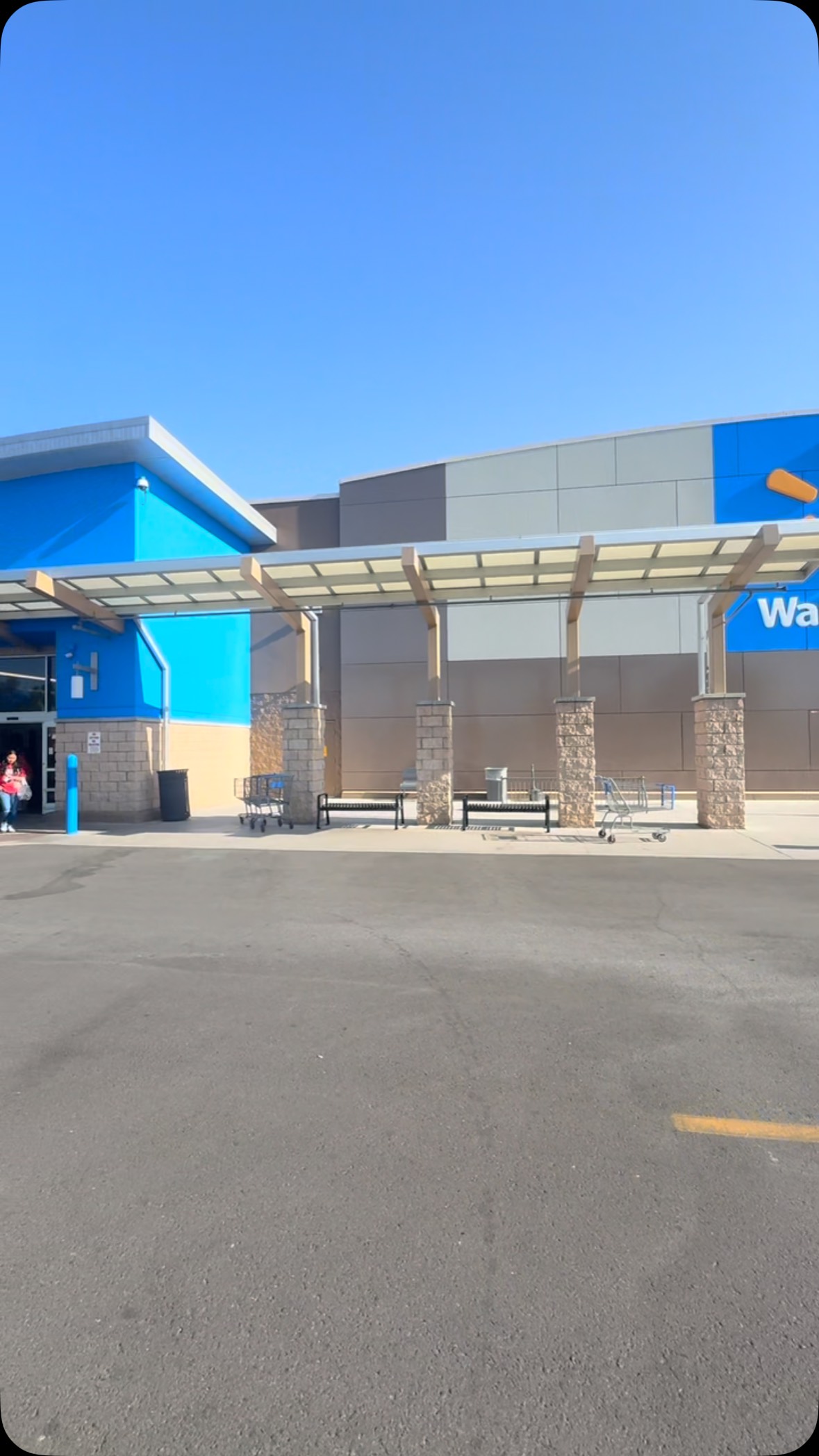 Instagram post by @madisonwhite_10 for 98Strong. Caption reads: [...] #SenorialPartner @SangriaSenorialUSA....