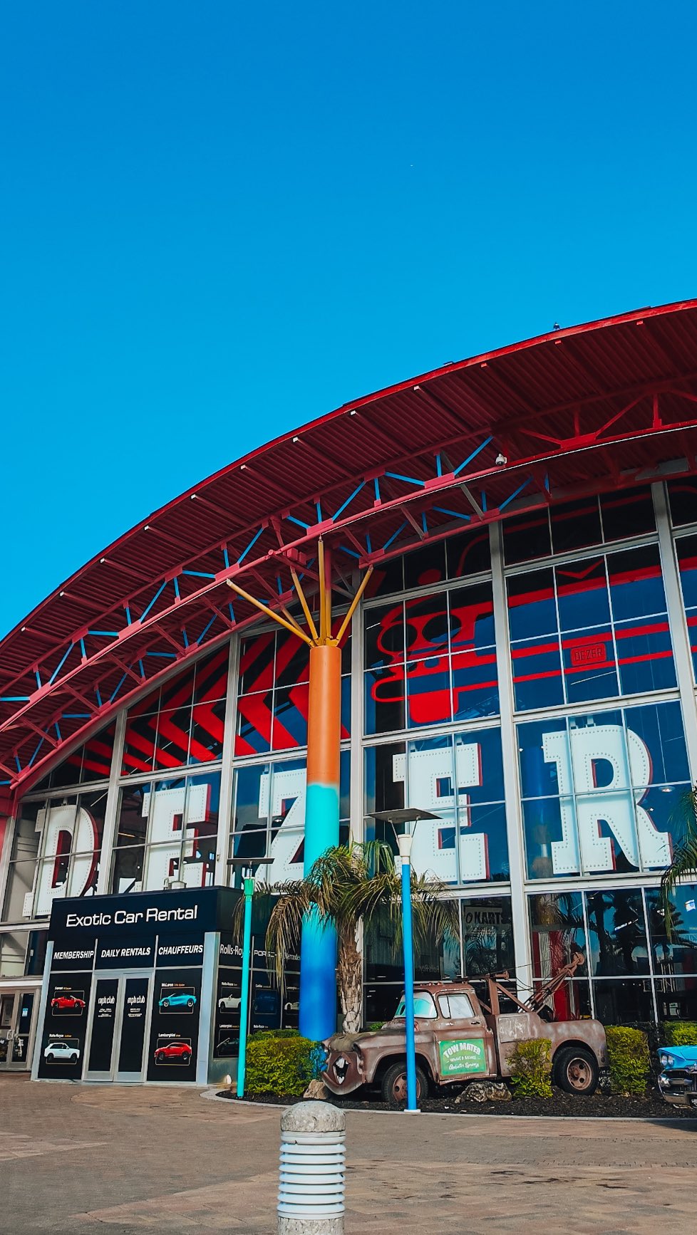 Instagram post by @delilahdoeslife_ for Dezerland Park Orlando. Caption reads: Looking for indoor fun in Orlando? Dezerland is a....