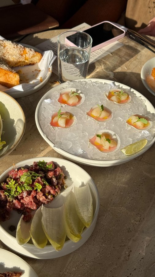 Instagram post by @rachelalexandraa for Jamieson Vitamins. Caption reads: Recovery has never been so easy thanks to....