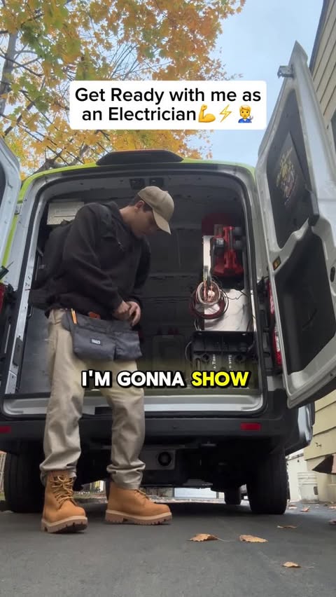 Instagram post by @hendythesparky for Timberland. Caption reads: GWRM Electrician Style @timberland #AD #timbs....