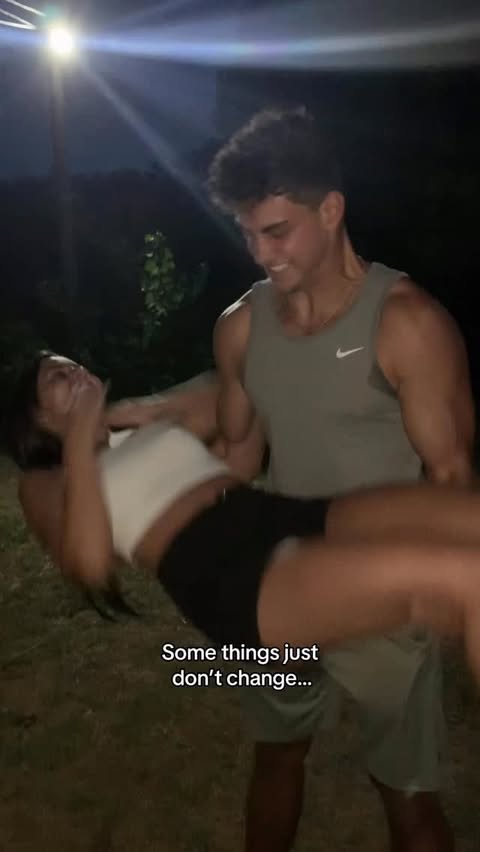 Instagram post by @denis_pshenichnyi for Prozis. Caption reads: Except for the gains…

@prozis....