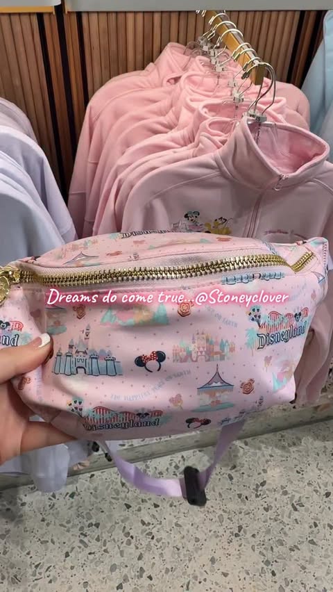 Instagram post by @shereviewsforyou for Disneyland. Caption reads: #ad @stoneyclover @disneyland 

💕The cutest....