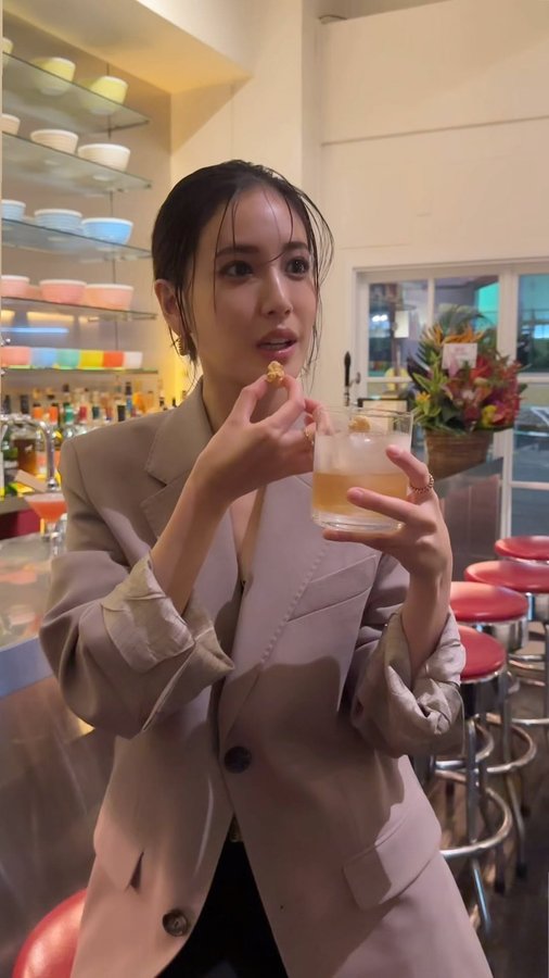 Instagram post by @fujiikaren_official for GLENMORANGIE. Caption reads: 🍿🍨🥃😳❤️👍🏻
#グレンモーレンジィアイスクリーム #Glenmorangie....