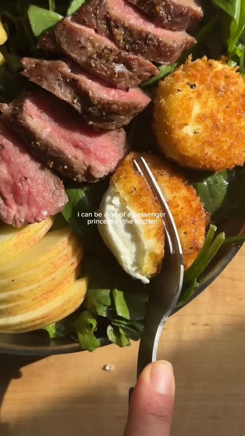 Instagram post by @olivianoceda for Blue Apron. Caption reads: [...] me hiking with the dog & making my....