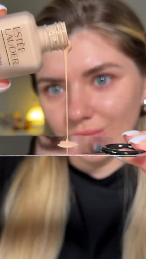 Instagram post by @natalizkay for CXS. Caption reads: My fave foundation shade 1c1 🤍 @EsteeLauder &....
