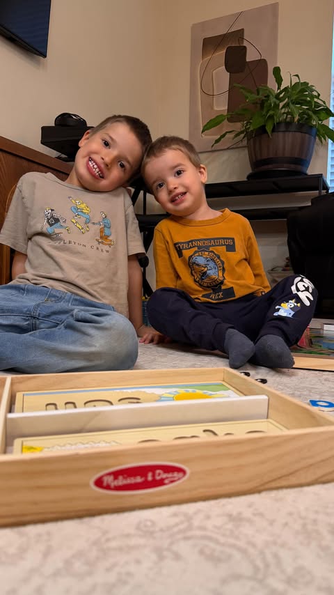 Instagram post by @alinecappelli for Melissa & Doug. Caption reads: [...] been loving these from Melissa & Doug, it’s....