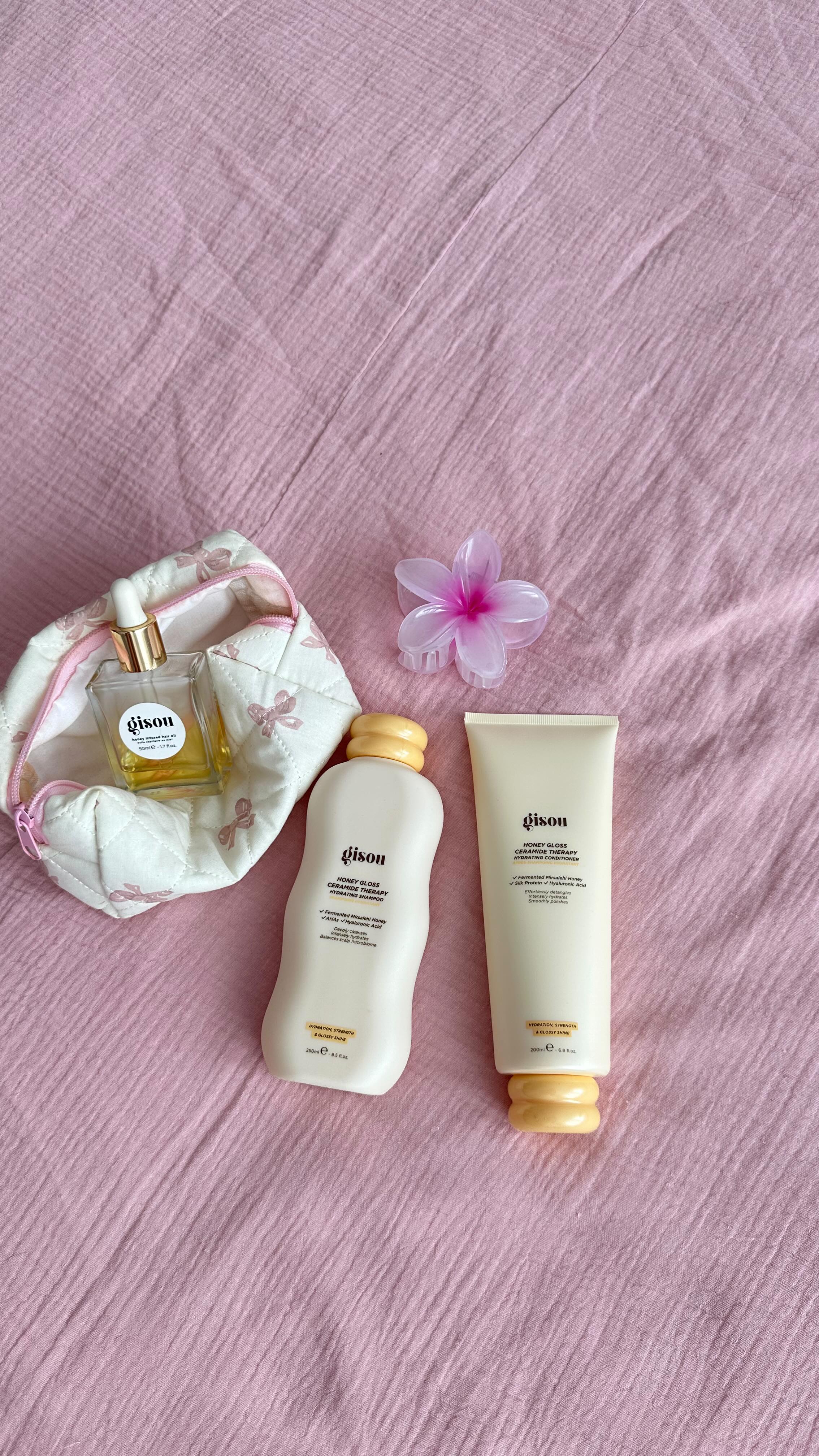 Instagram post by @pavleovaa for Triple PR. Caption reads: PR unboxing🫧📦
🤍@lorealparis @amic_sk  @gisou....