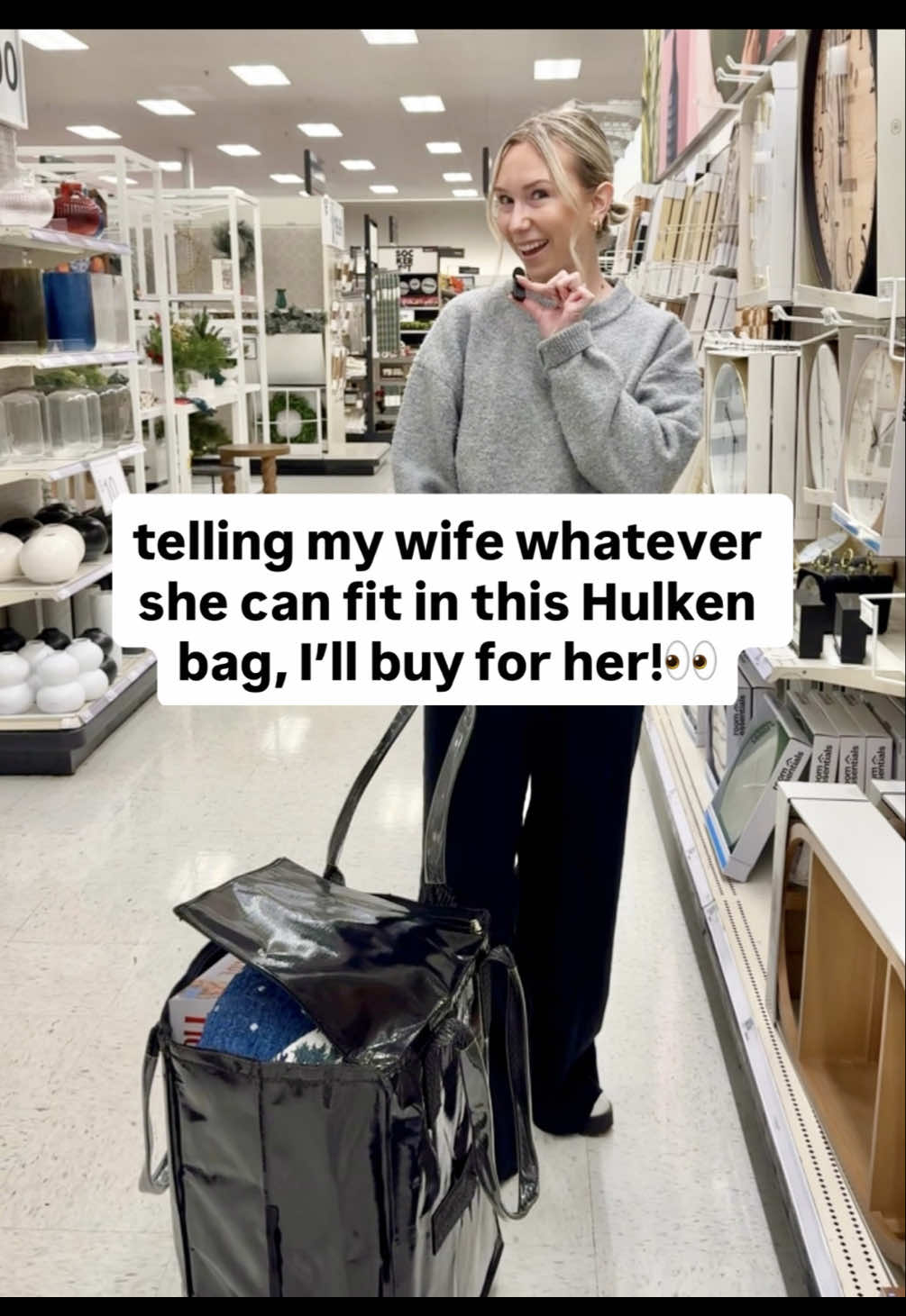 TikTok post by @dani__and__jo for Hulken. Caption reads: [...] the power of a girl and a @Hulken 😅😳....