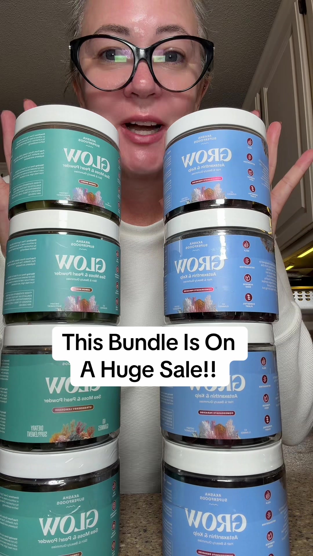 TikTok post by @southern_wellness for Akasha Superfoods. Caption reads: @Akasha Superfoods #tiktokshopblackfriday [...].