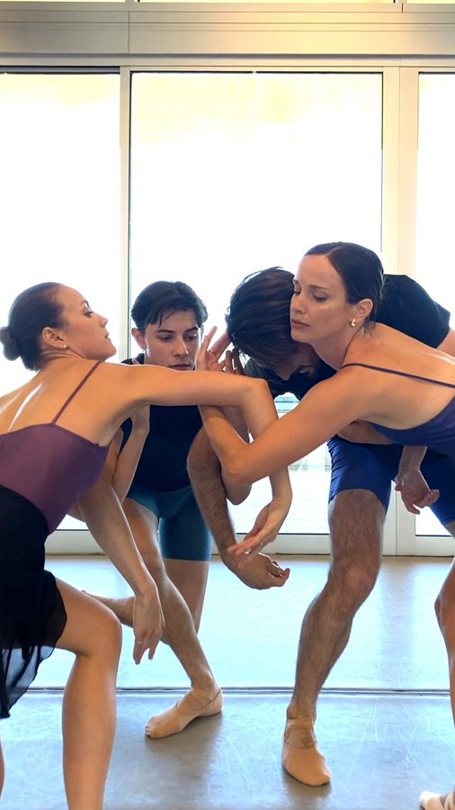 Instagram post by @kevin_jenkins_choreographer for Só Dança. Caption reads: We’re loving this dance wear by @sodancausa! These....