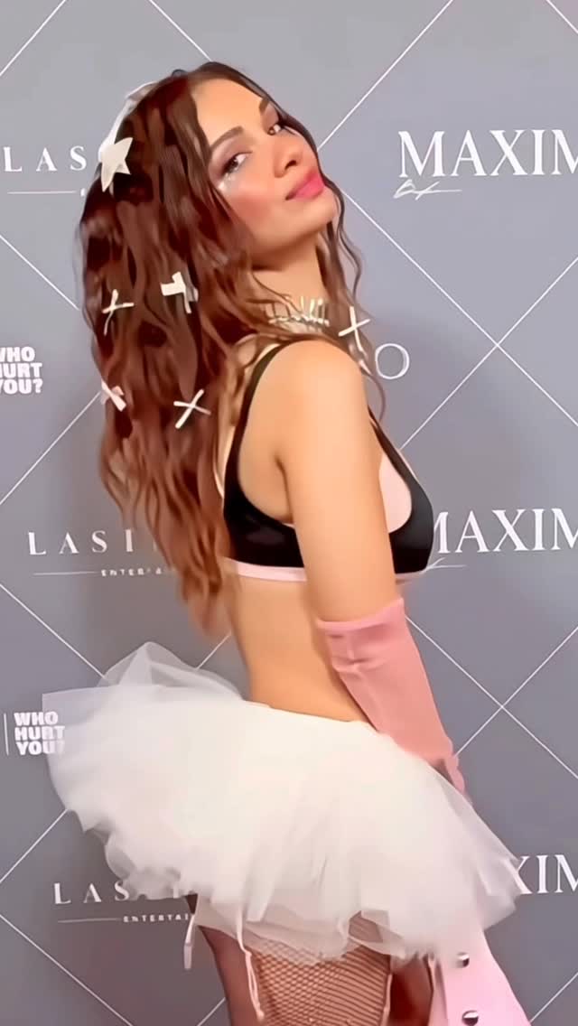 Instagram post by @rislauren for MAXIM. Caption reads: Halloween is my favorite night of the year 🩰💕.....