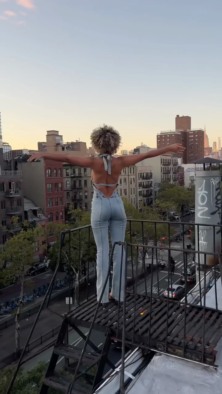 Instagram post by @officialellesmith for The Mane Choice. Caption reads: GNO with @themanechoice @shenseea....