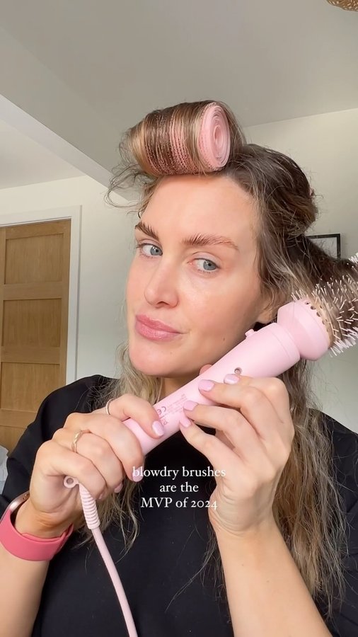 Instagram post by @theglamshamrock for Mark Hill Hair. Caption reads: Air dry to Blow dry in under 20 minutes - baby....